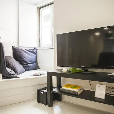 Apartment Light Of I Lissabon